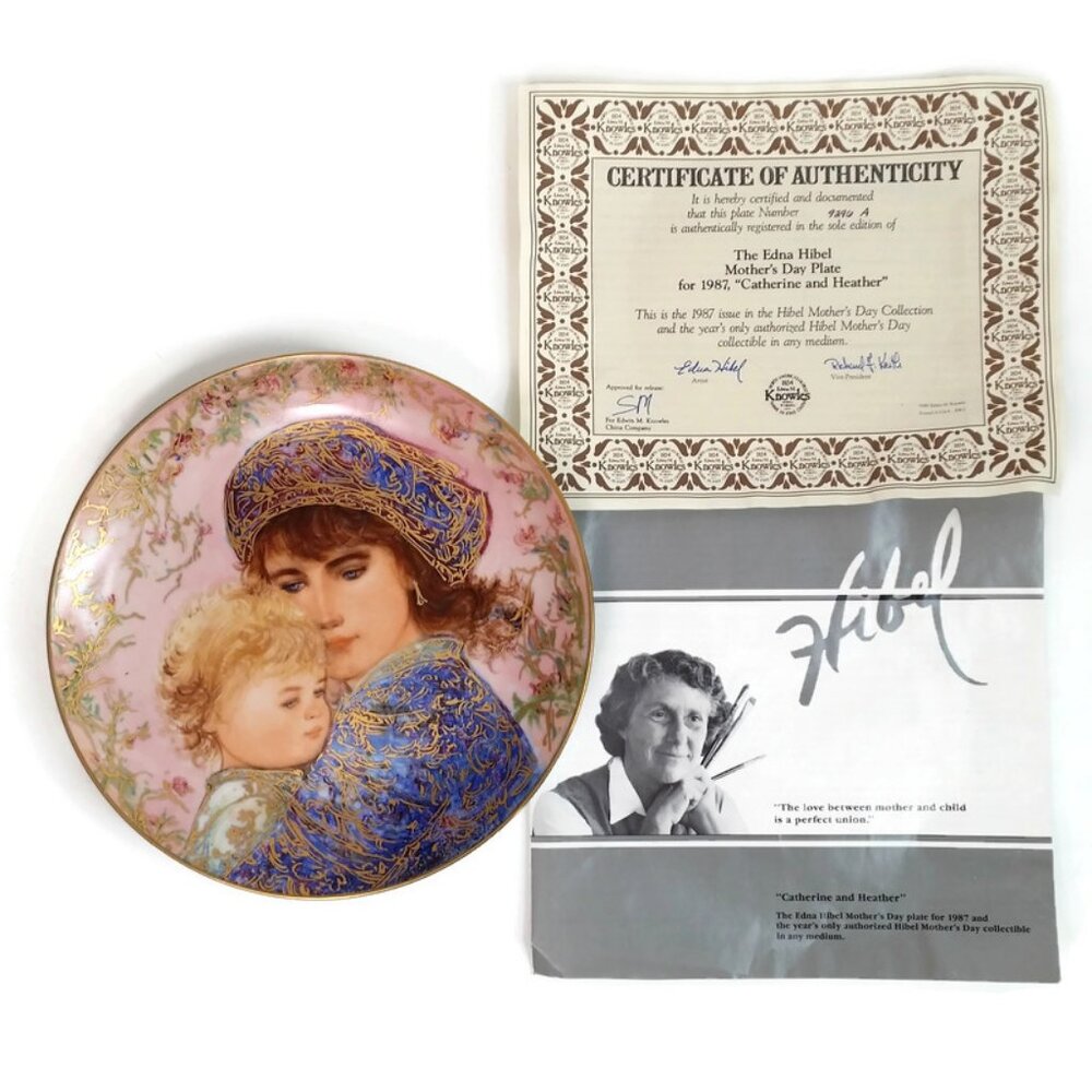 1987 Knowles Mother's Day Plate Edna Hibel "Catherine and Heather" 18k Gold Trim